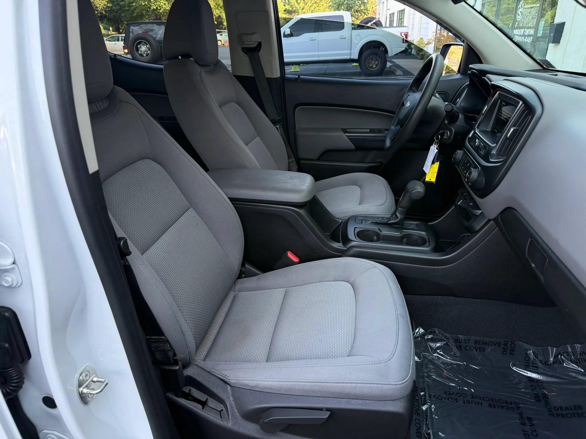 Used 2019 Chevrolet Colorado W/T RWD image 26