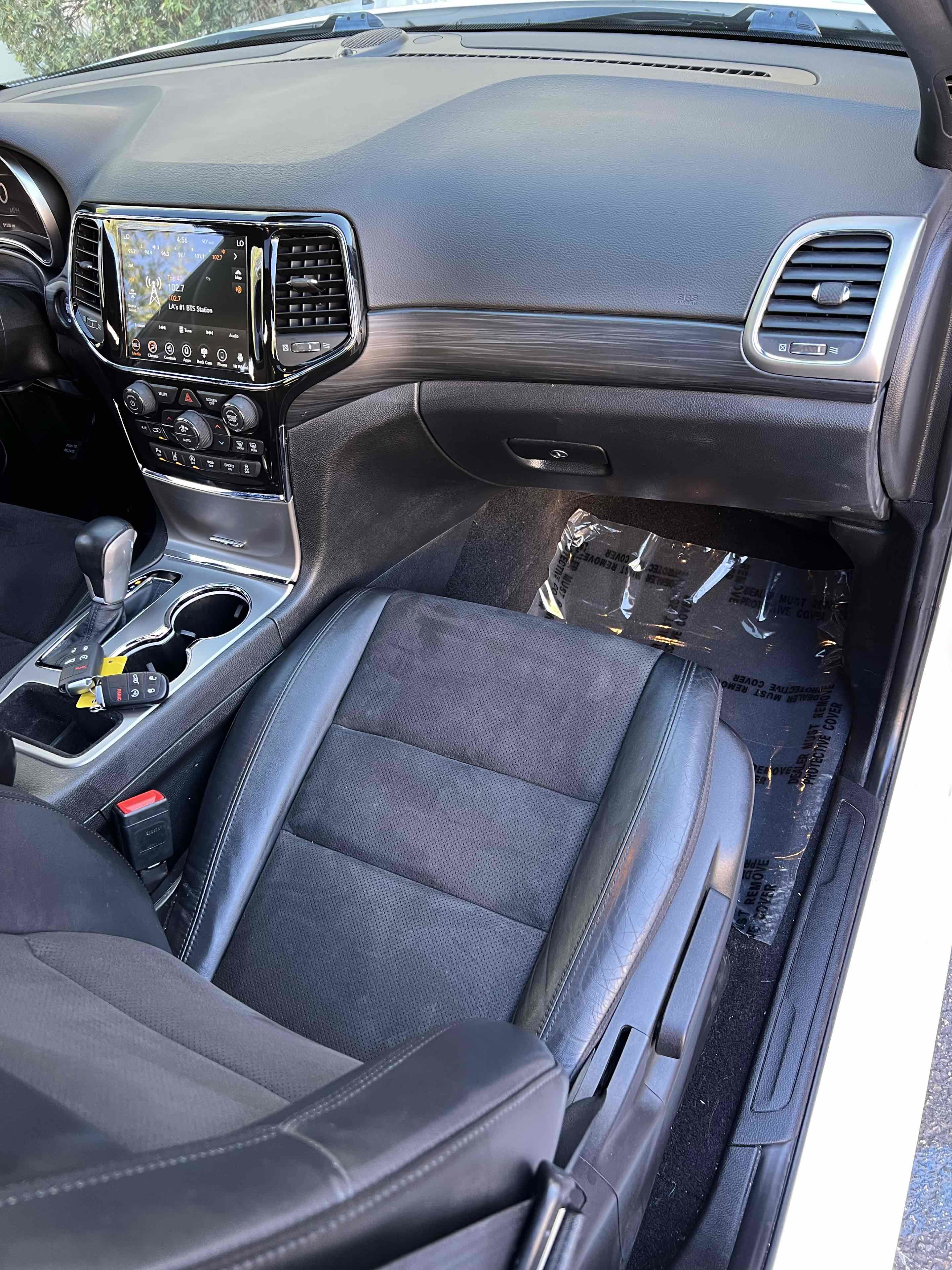 Used 2021 Jeep Grand Cherokee Laredo X image 42