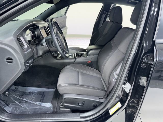 Used 2019 Dodge Charger SXT RWD image 12