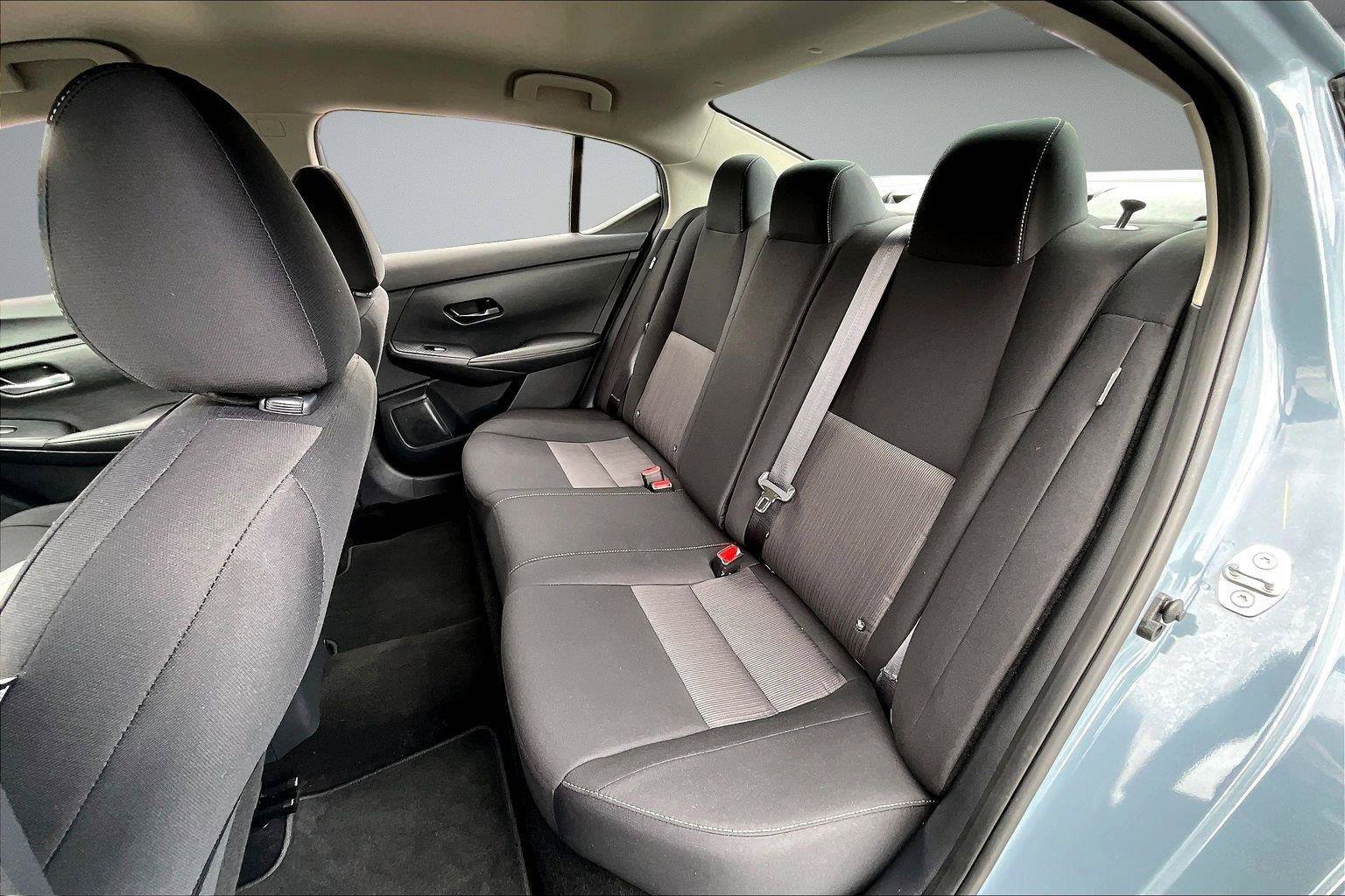 Used 2025 Nissan Sentra SV w/ All-Weather Package FWD image 22