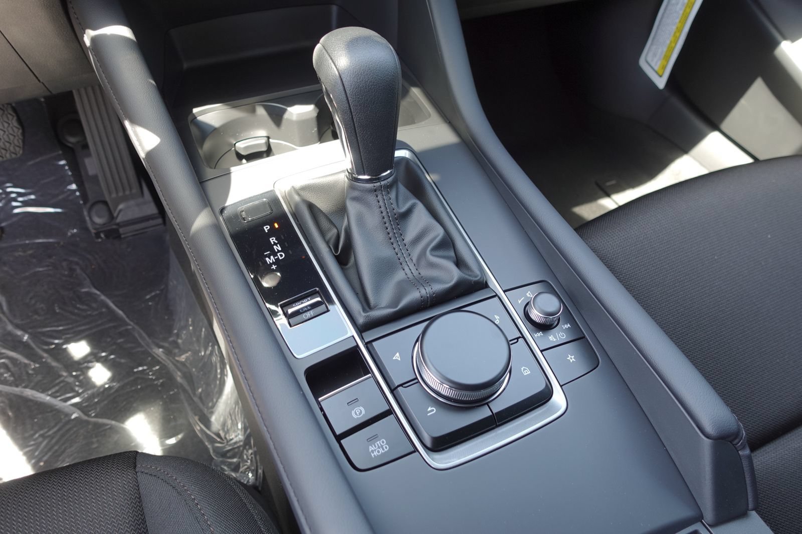 New 2026 MAZDA MAZDA3 s FWD image 21