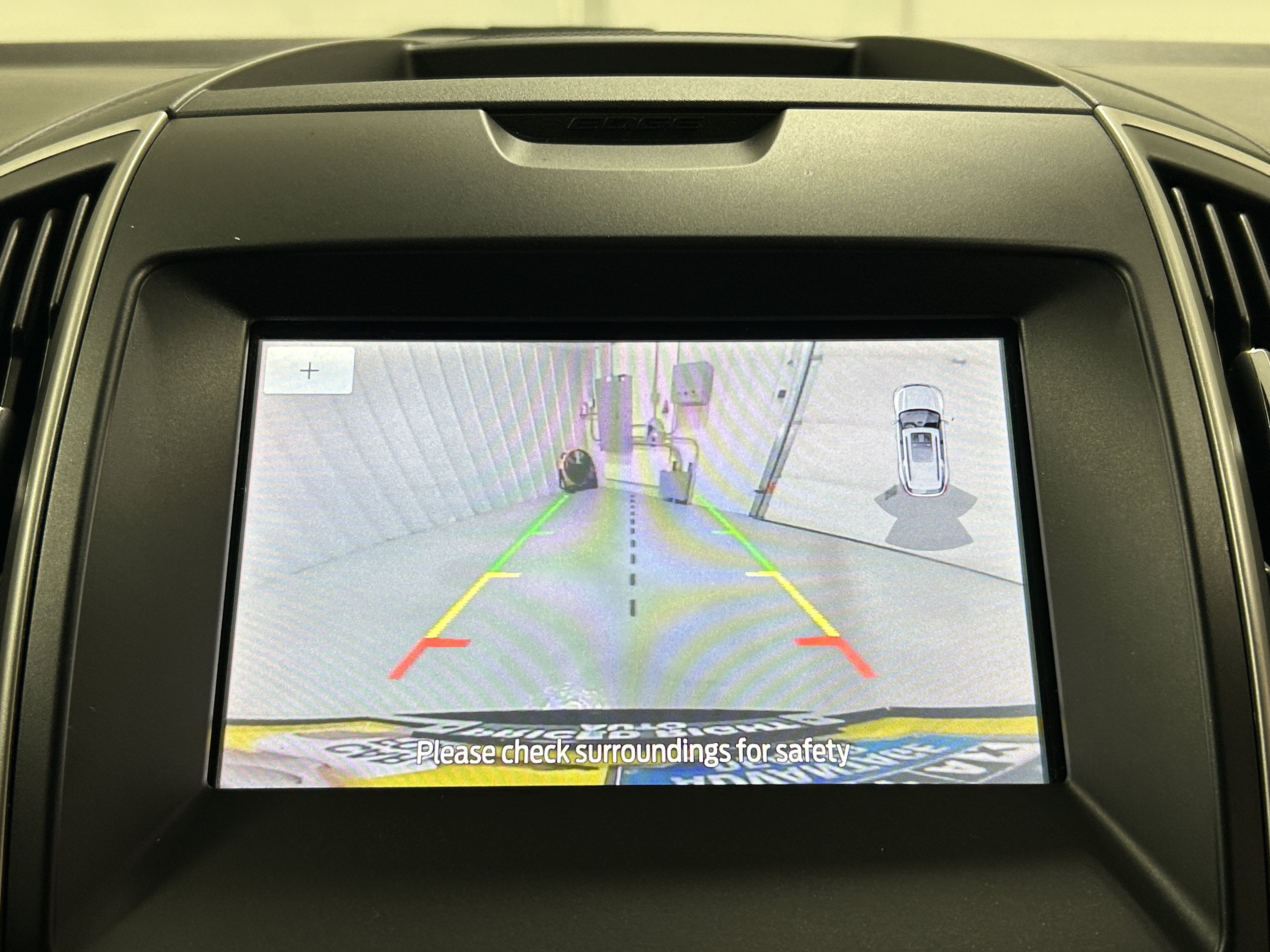Used 2020 Ford Edge SEL w/ Convenience Package AWD/4WD image 9