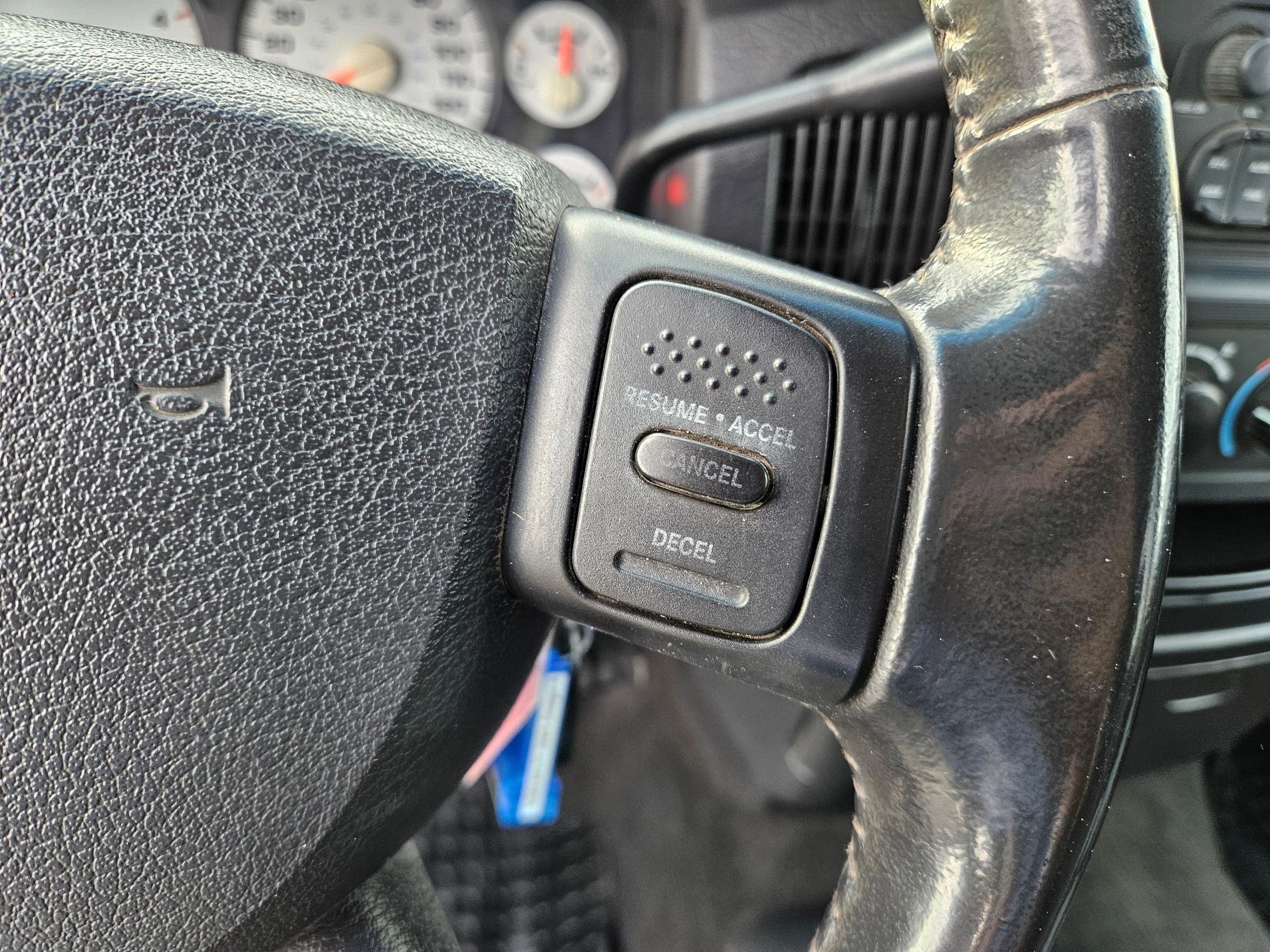 Used 2005 Dodge Ram 2500 Truck SLT w/ Quad Cab Big Horn Value Group AWD/4WD image 20