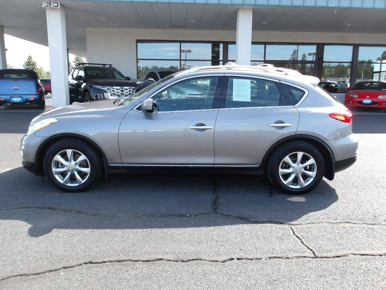 Used 2008 INFINITI EX35 Journey w/ Navigation Pkg AWD/4WD image 2