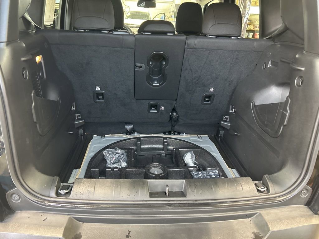 Used 2022 Jeep Renegade Latitude w/ Convenience Group image 28