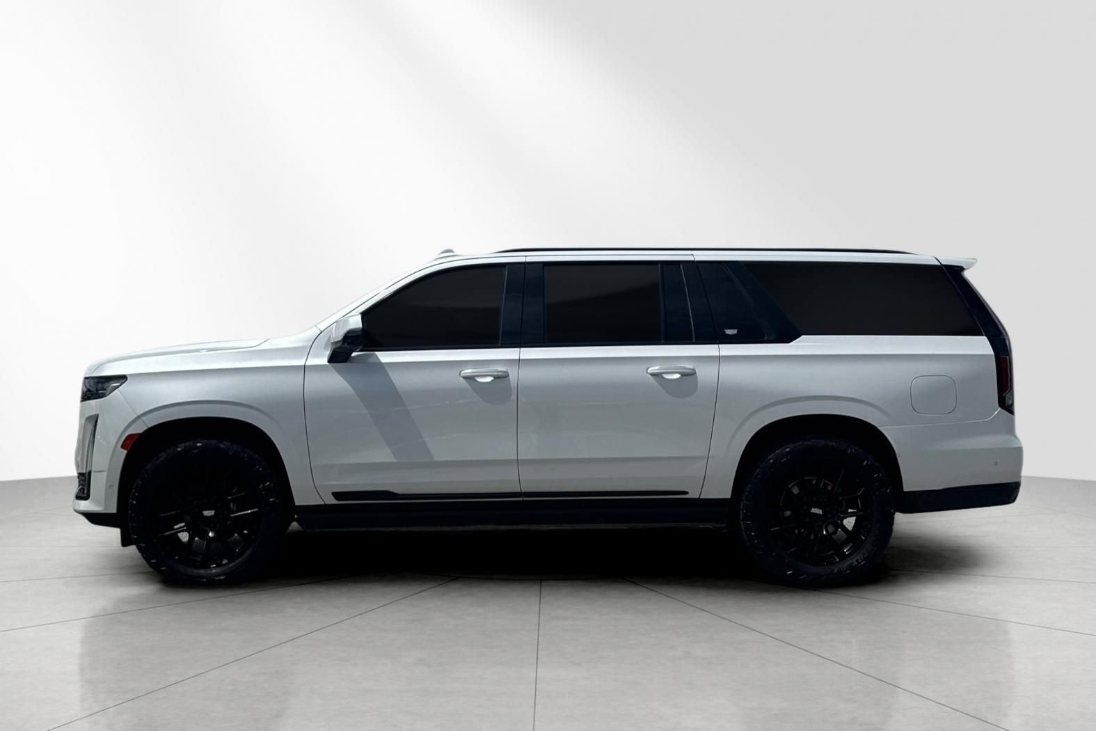 Used 2023 Cadillac Escalade ESV Sport Platinum AWD/4WD image 7