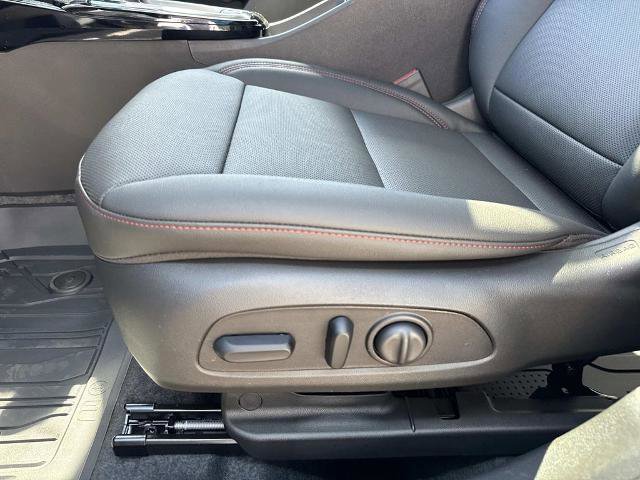 New 2026 Chevrolet Trax RS w/ Sunroof Package image 11