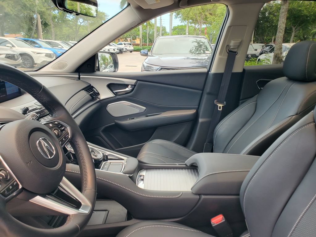 Used 2024 Acura RDX SH-AWD w/ Technology Package image 17