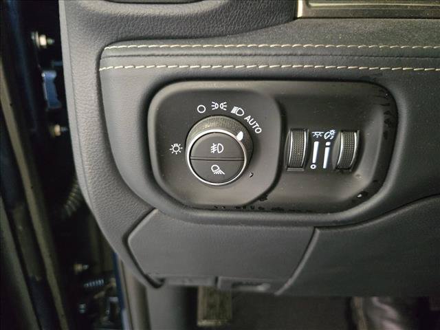 Used 2021 RAM 2500 Limited AWD/4WD image 24