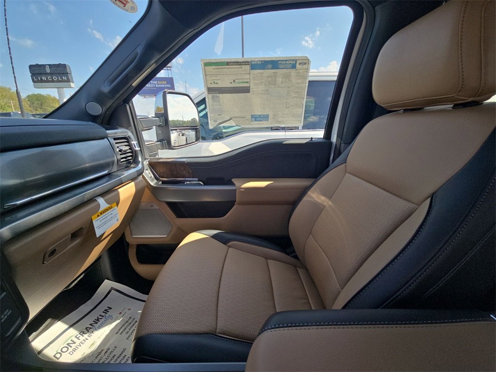 New 2026 Ford F250 Lariat image 13