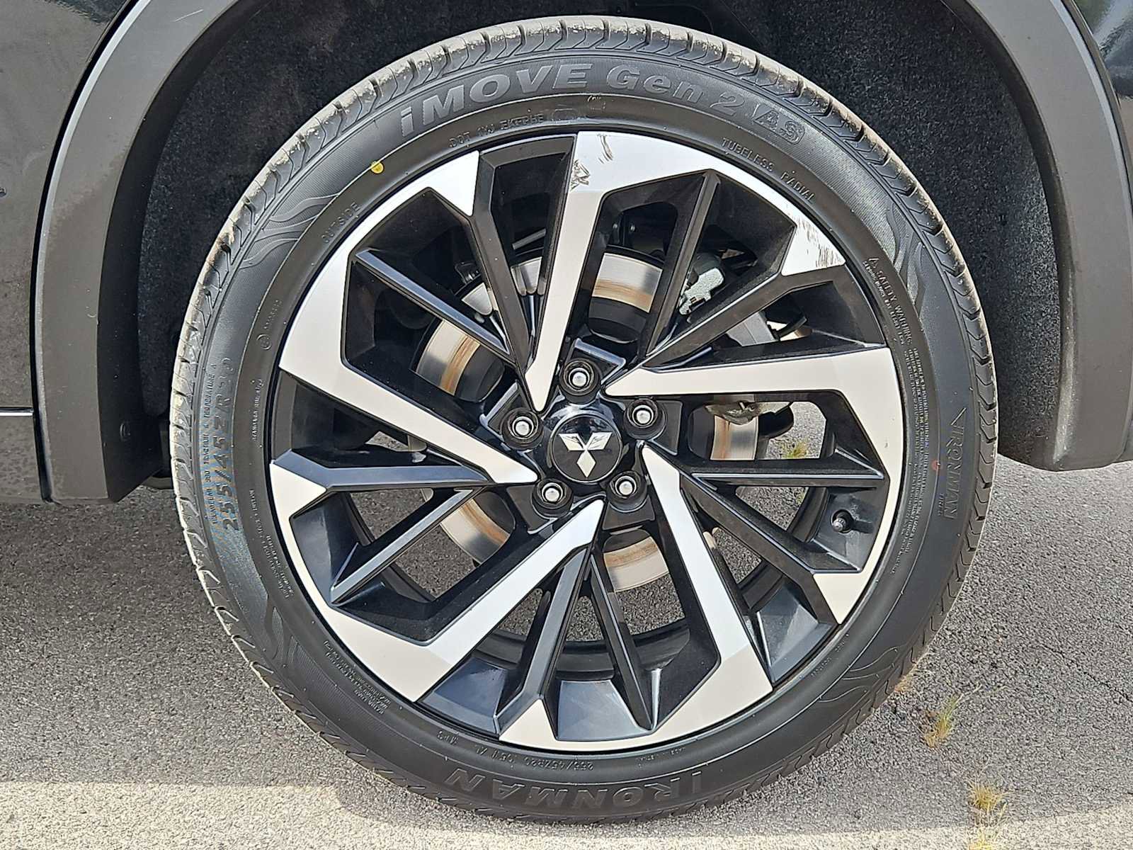 Used 2024 Mitsubishi Outlander SE AWD/4WD image 13