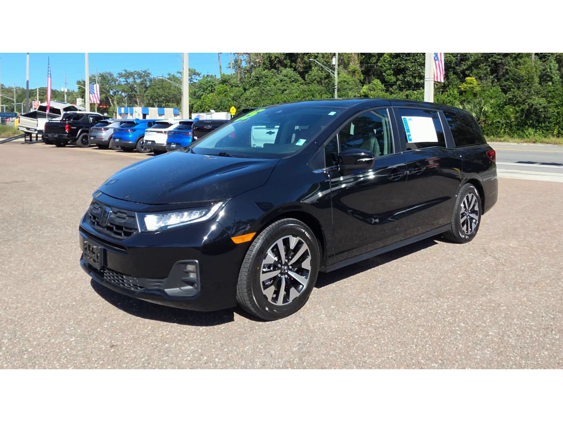 Used 2025 Honda Odyssey EX-L image 4