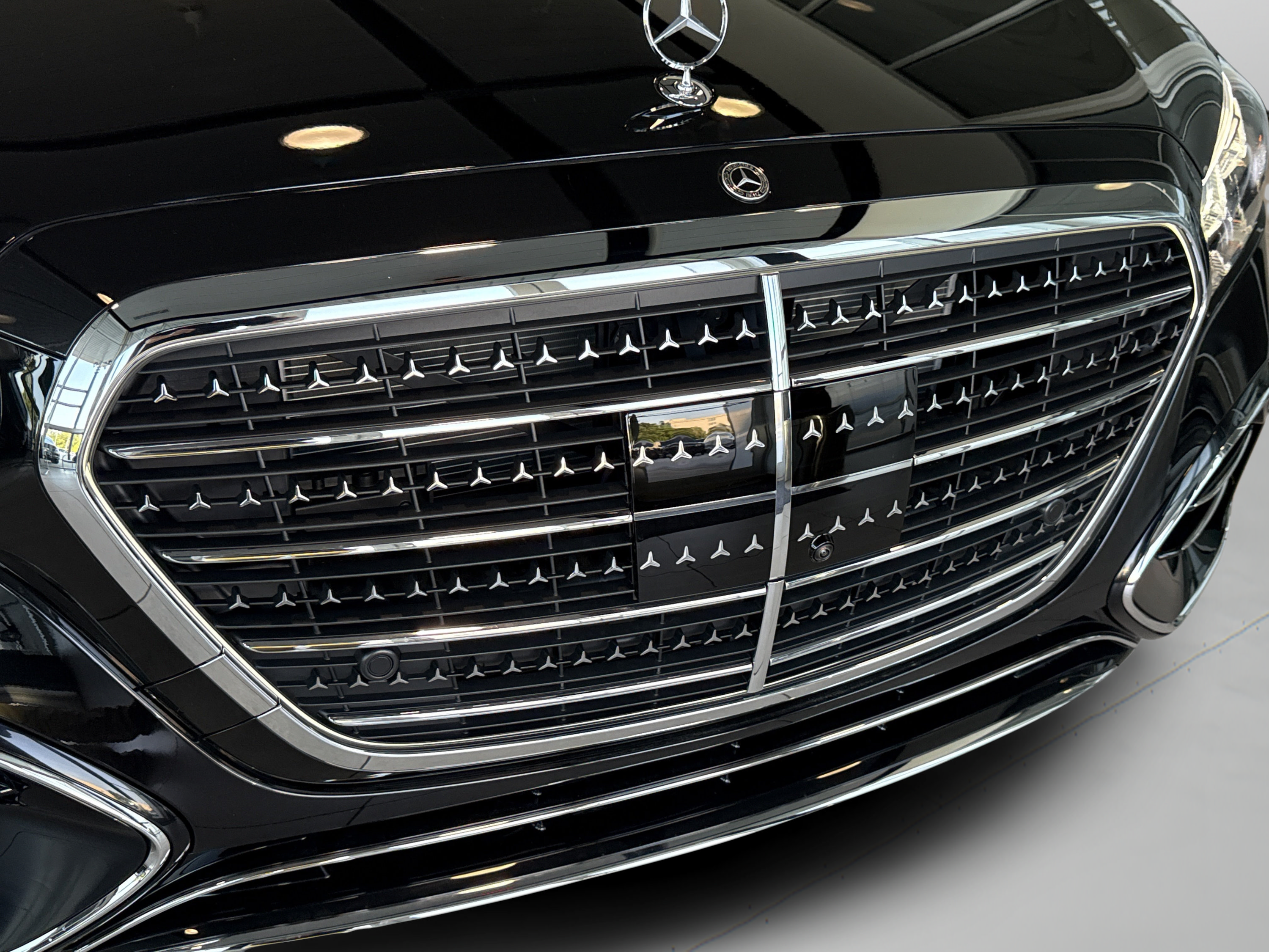 New 2027 Mercedes-Benz S 580 4MATIC Sedan image 46