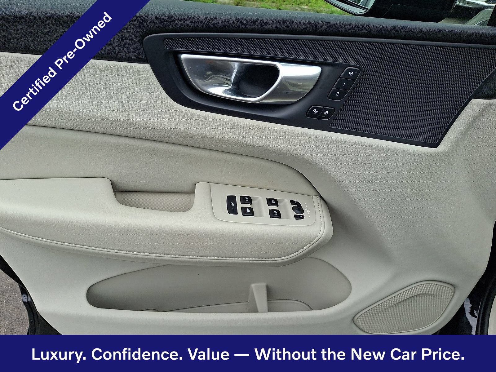 Certified 2024 Volvo XC60 B5 Core w/ Climate Package AWD/4WD image 13