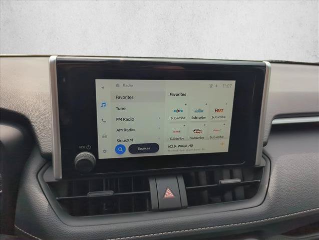 Certified 2025 Toyota RAV4 XLE FWD image 21