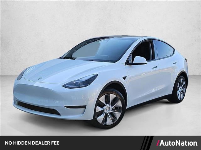 Used 2024 Tesla Model Y 2WD image 1