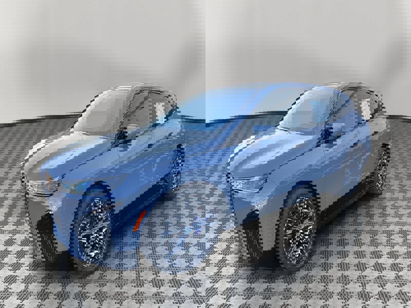 Certified 2025 BMW iX M60 image 7