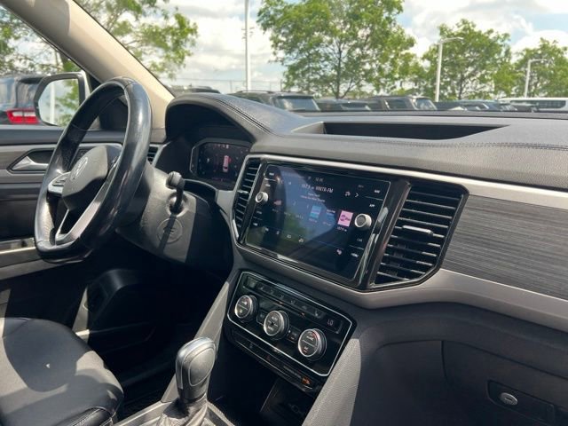 Used 2021 Volkswagen Atlas SEL FWD image 42