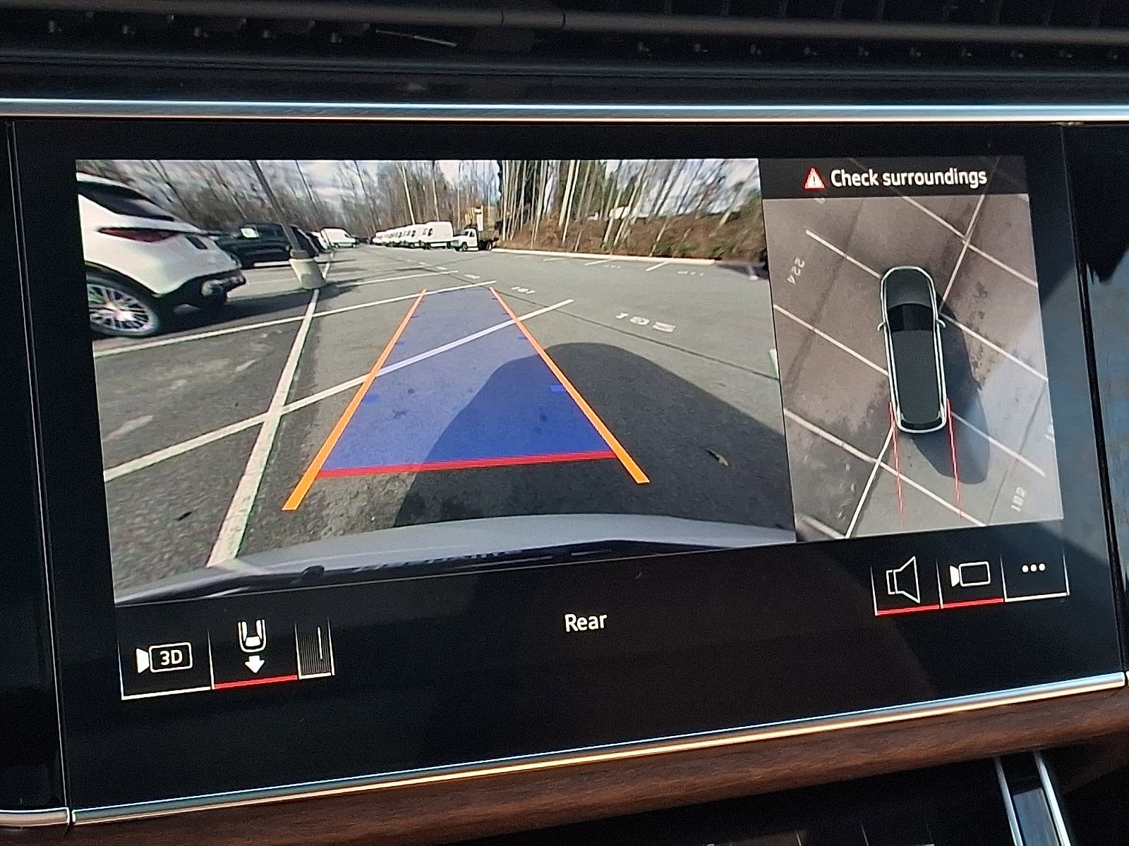 Used 2025 Audi Q7 3.0T Premium Plus image 19