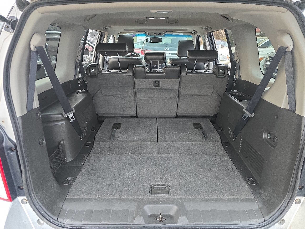 Used 2011 Nissan Pathfinder LE w/ Navigation Pkg image 25