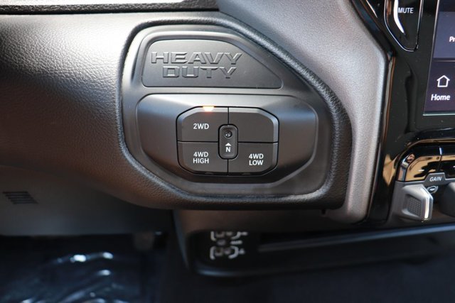 Used 2025 RAM 2500 Big Horn AWD/4WD image 20