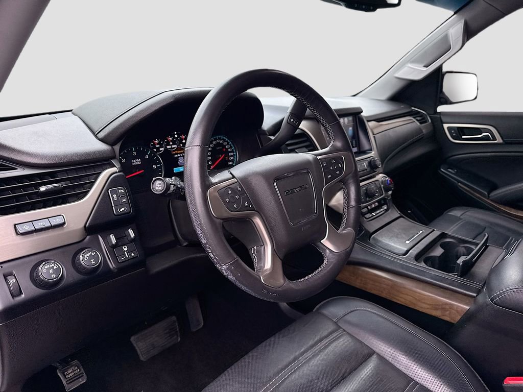 Used 2018 GMC Yukon Denali w/ Open Road Package image 10