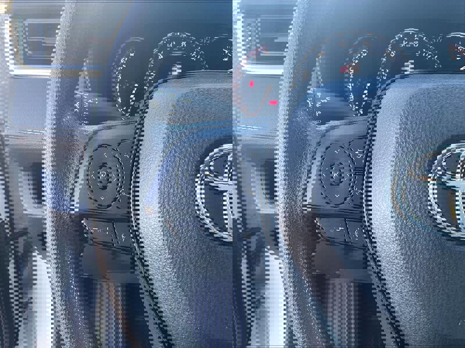 Used 2024 Toyota RAV4 LE image 19