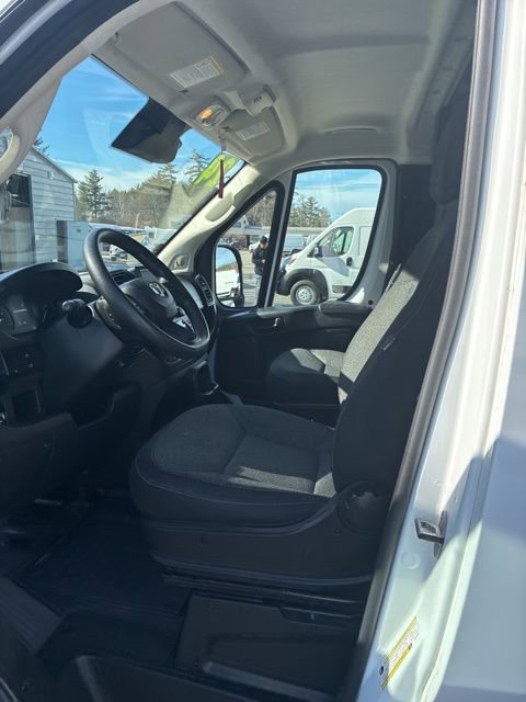 Used 2025 RAM ProMaster 2500 w/ Convenience Group image 21