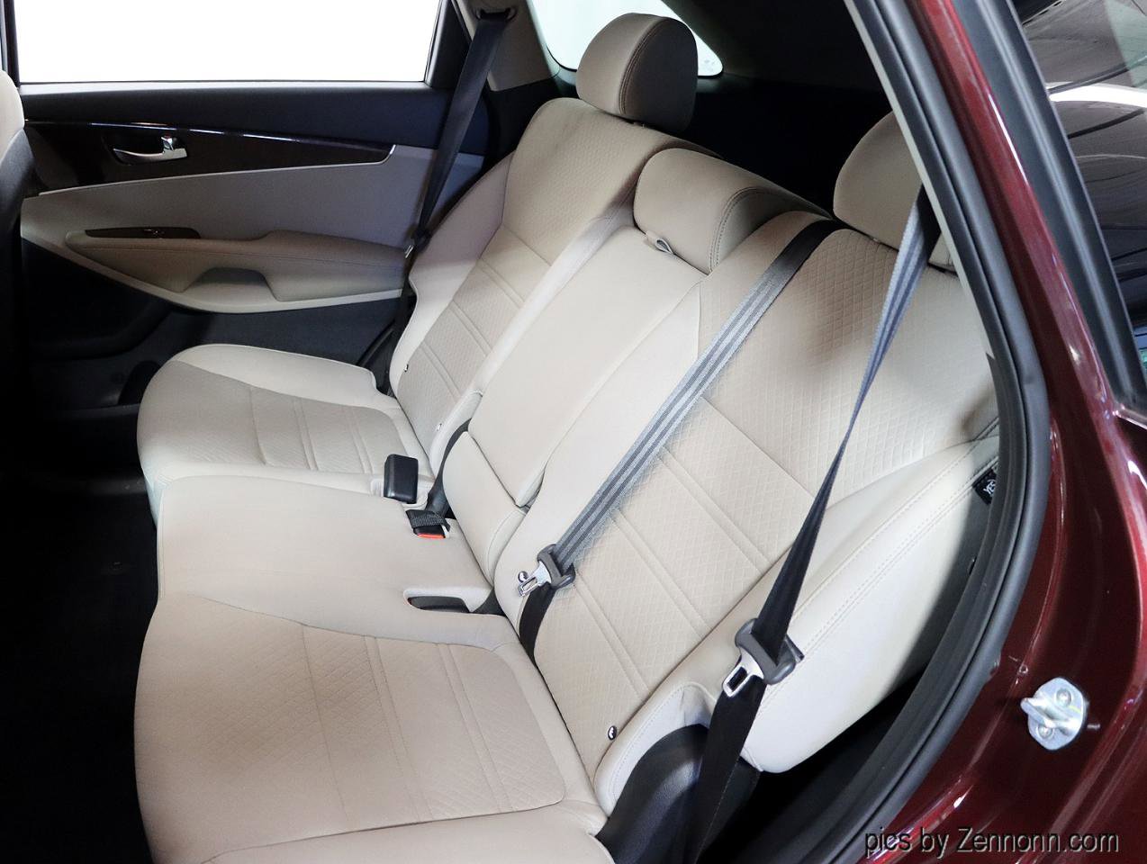 Used 2017 Kia Sorento AWD image 13