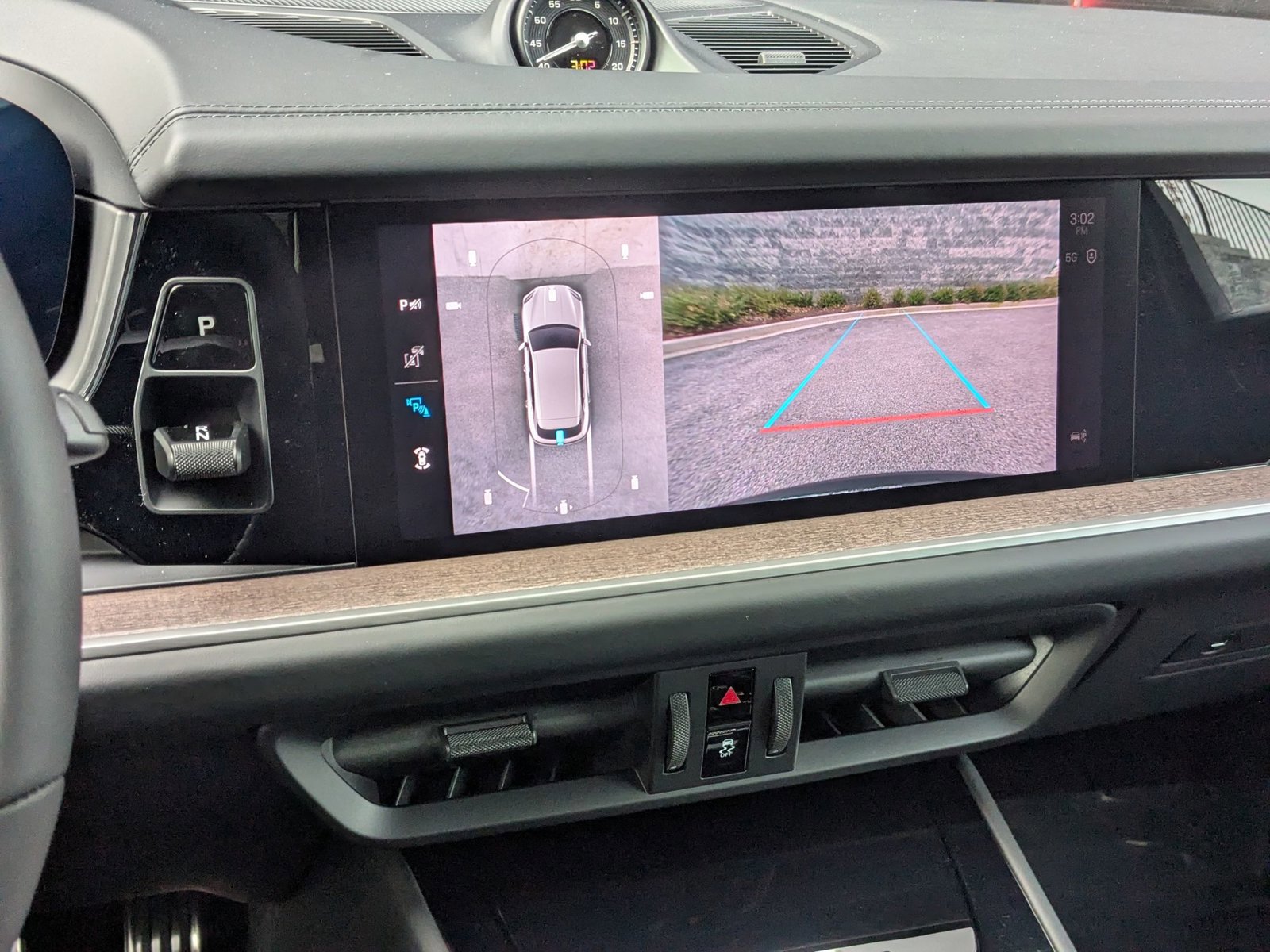 New 2026 Porsche Cayenne S image 19