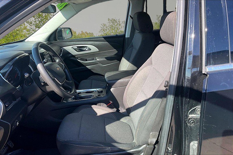 Used 2020 Chevrolet Traverse LS AWD/4WD image 21