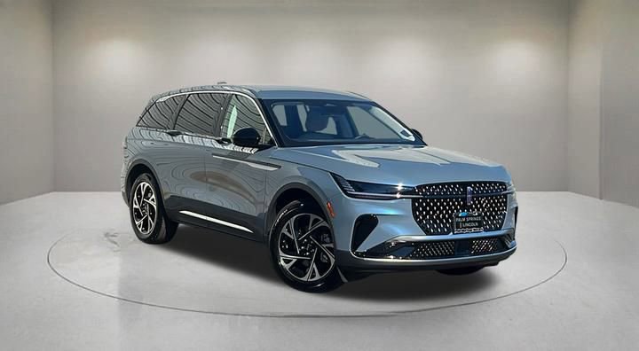 New 2026 Lincoln Nautilus Premier image 1