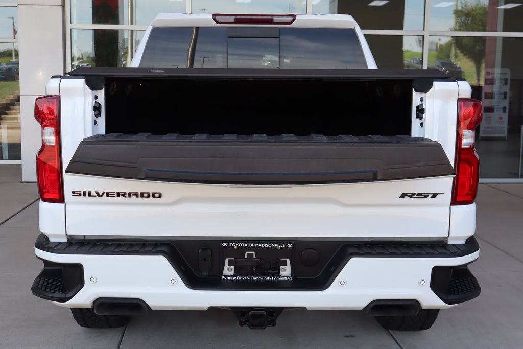 Used 2022 Chevrolet Silverado 1500 RST w/ Redline Edition AWD/4WD image 8