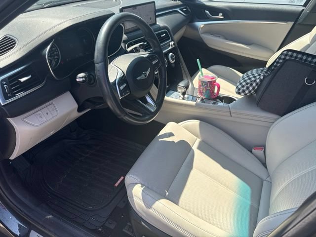 Used 2023 Genesis G70 2.0T AWD/4WD image 11