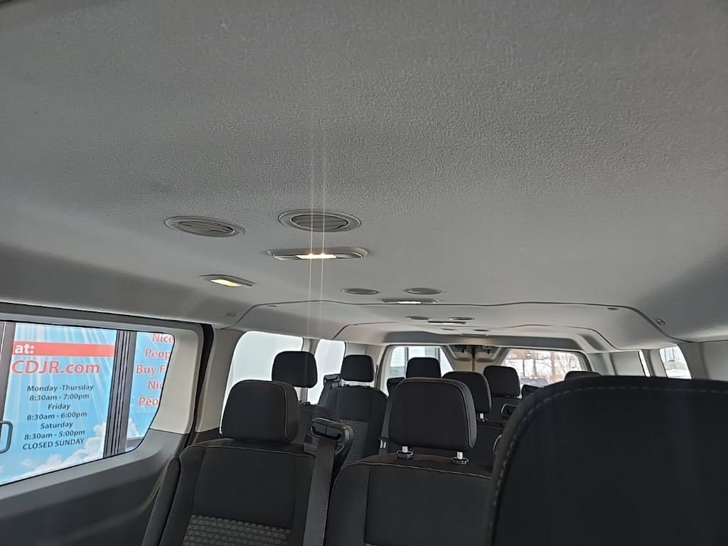 Used 2023 Ford Transit 350 XLT image 40
