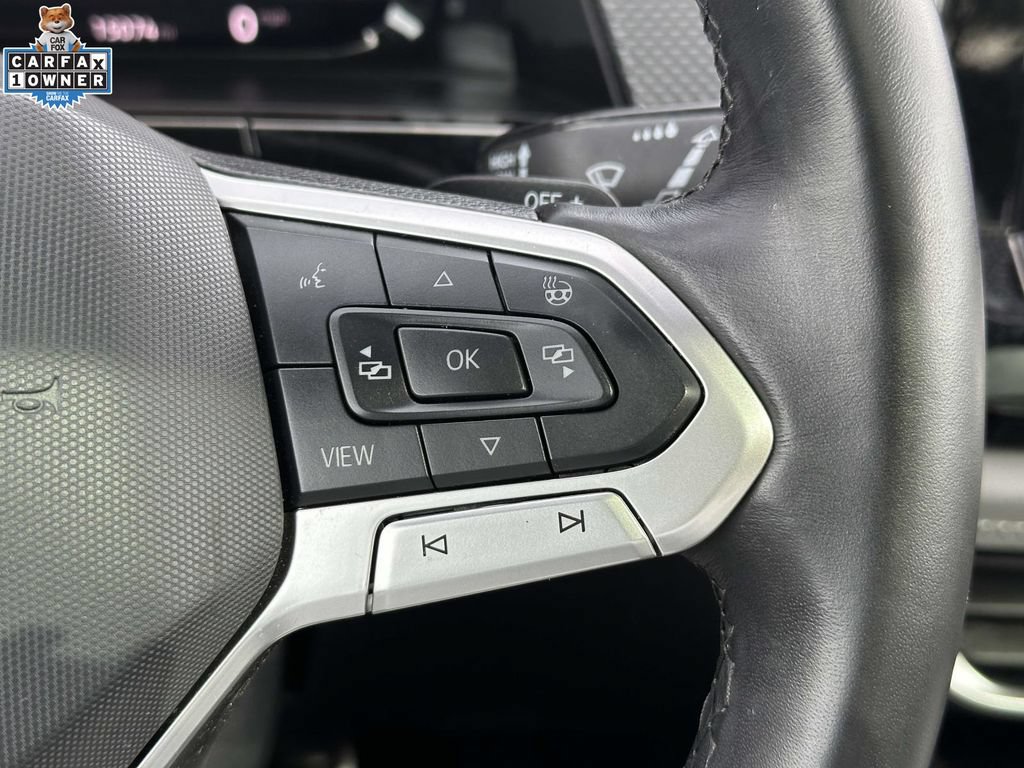 Used 2024 Volkswagen Atlas Cross Sport SEL R-Line AWD/4WD image 22