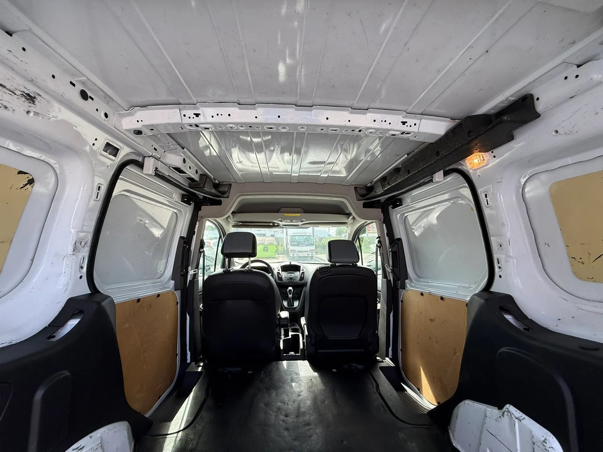 Used 2015 Ford Transit Connect XL FWD image 33