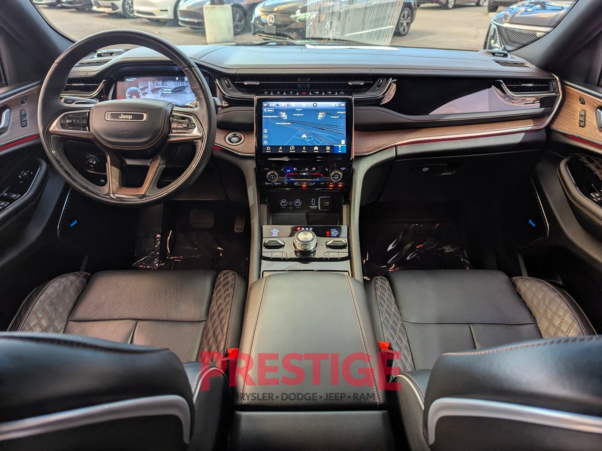 Used 2024 Jeep Grand Cherokee Summit w/ Adv Protech Group IV AWD/4WD image 31