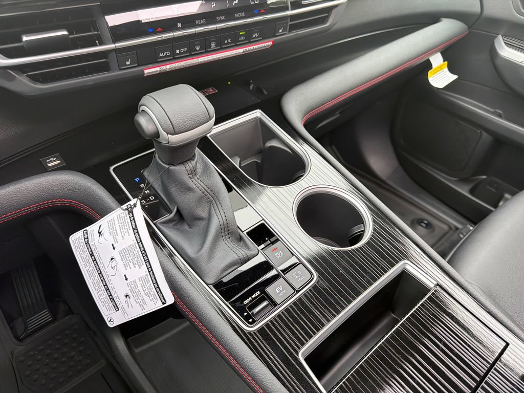 New 2026 Toyota Sienna XSE FWD image 35