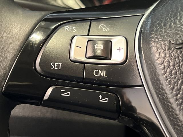 Used 2021 Volkswagen Passat 2.0T SE image 20