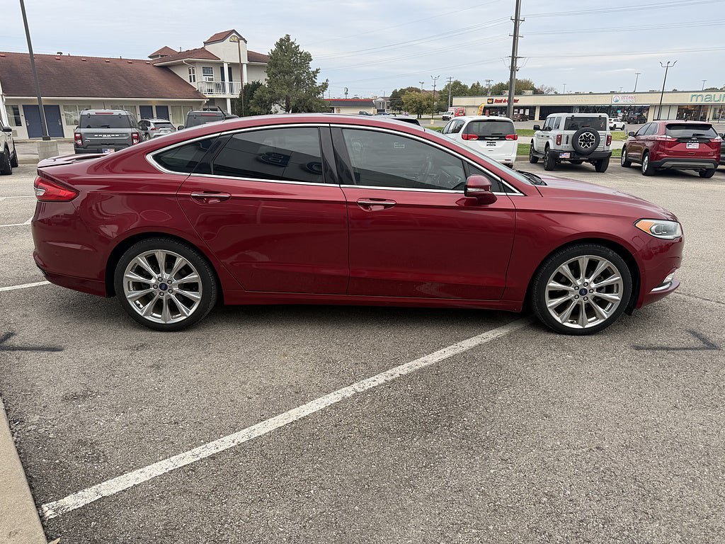Used 2017 Ford Fusion Platinum FWD image 7