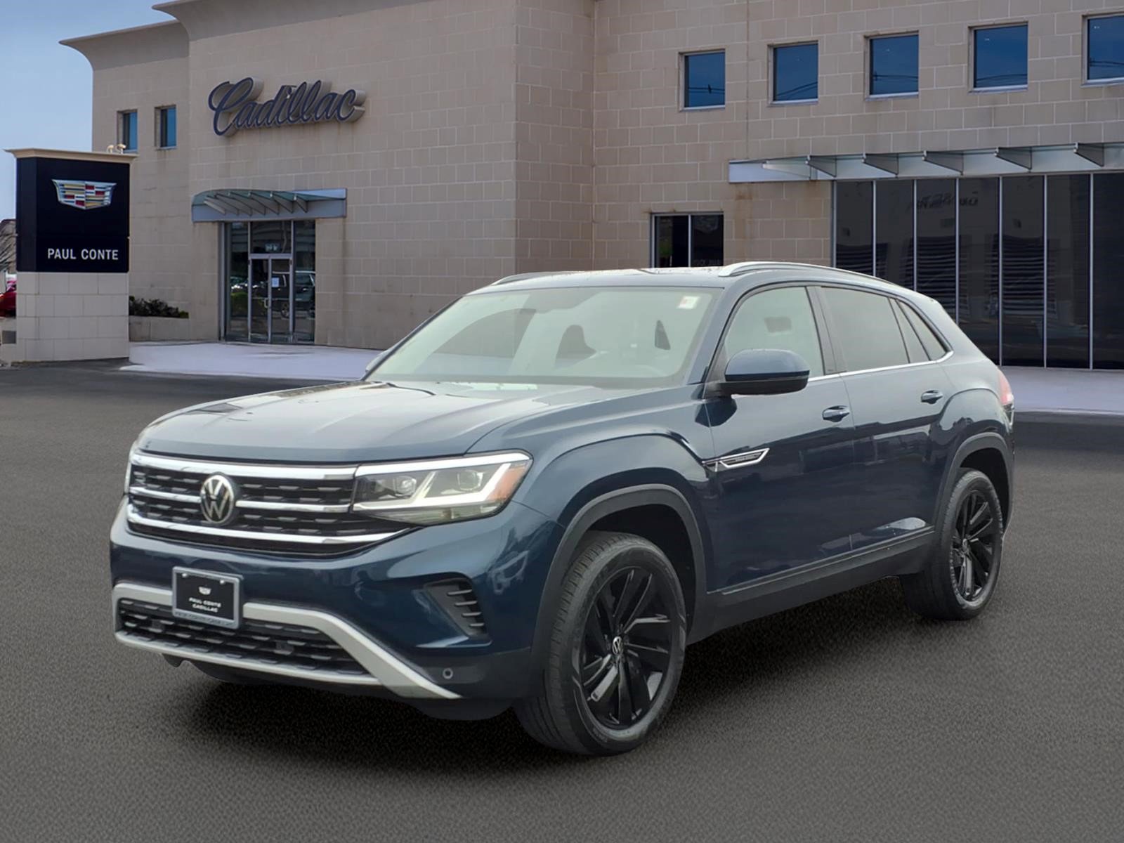 Used 2022 Volkswagen Atlas Cross Sport SE w/ Panoramic Sunroof Package AWD/4WD image 1