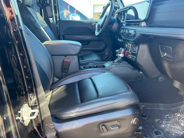Used 2025 Jeep Gladiator Rubicon AWD/4WD image 6