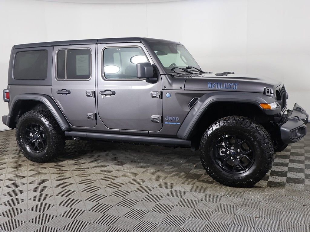 Used 2025 Jeep Wrangler Unlimited Sport S 4xe AWD/4WD image 16