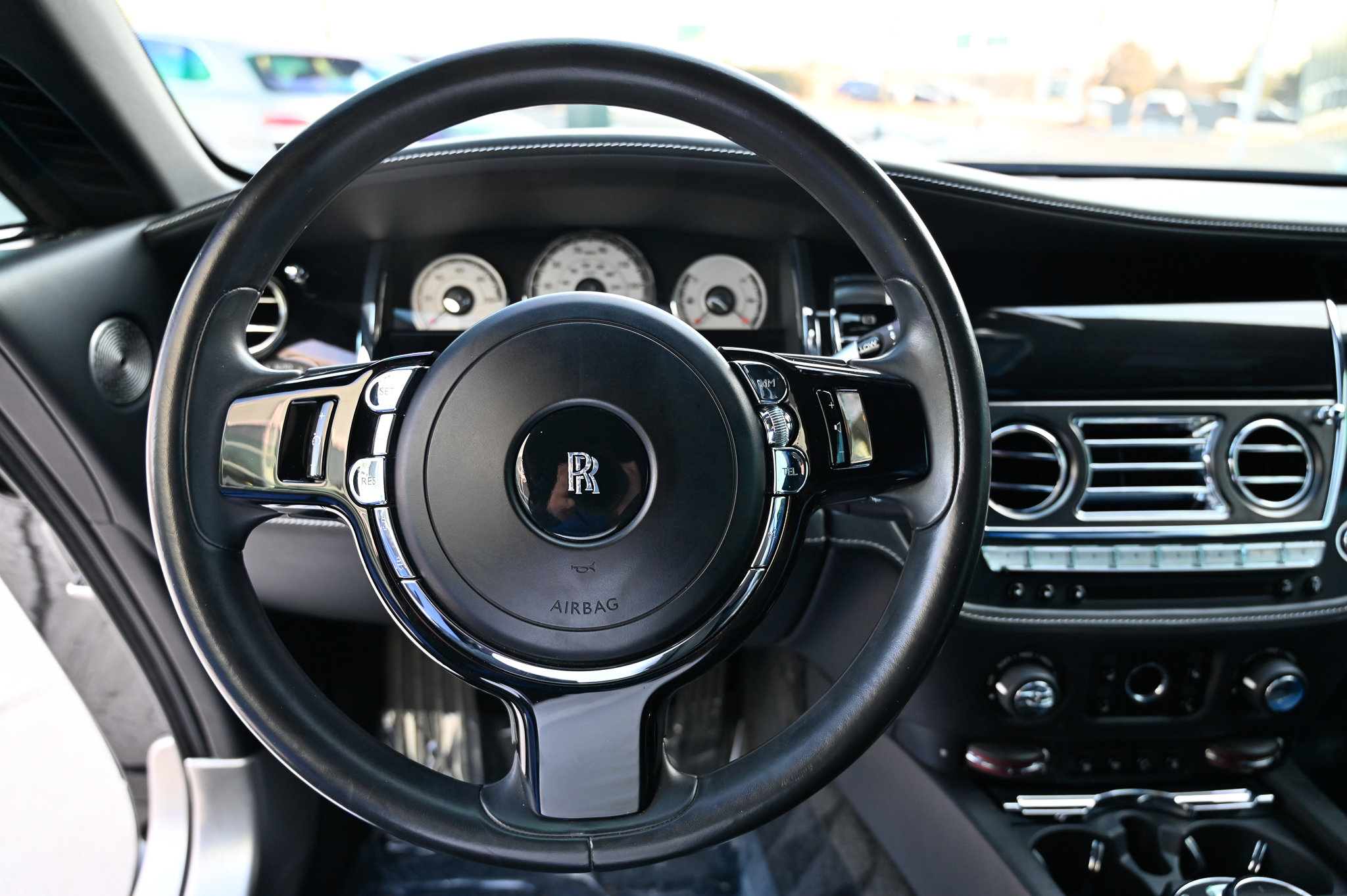 Used 2017 Rolls-Royce Wraith image 22