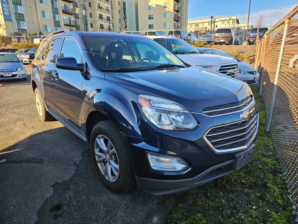 Used 2017 Chevrolet Equinox LT