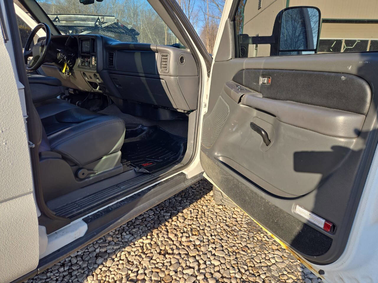 Used 2003 Chevrolet Silverado 1500 LS w/ Off-Road Package image 22