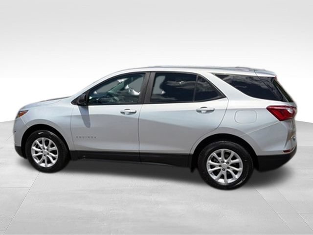 Used 2021 Chevrolet Equinox LS w/ LS Convenience Package AWD/4WD image 28