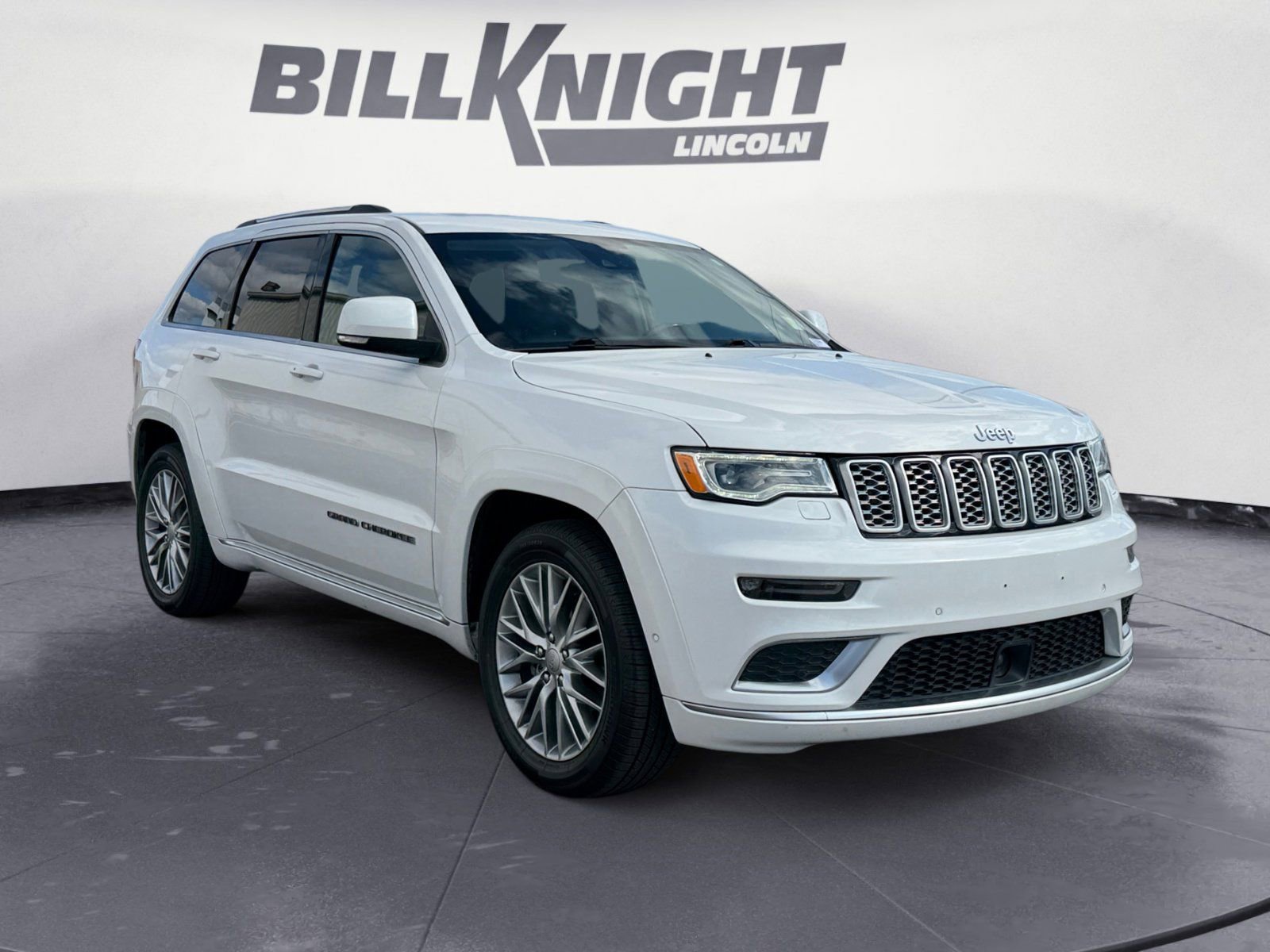Used 2017 Jeep Grand Cherokee Summit w/ Platinum Series Group image 7