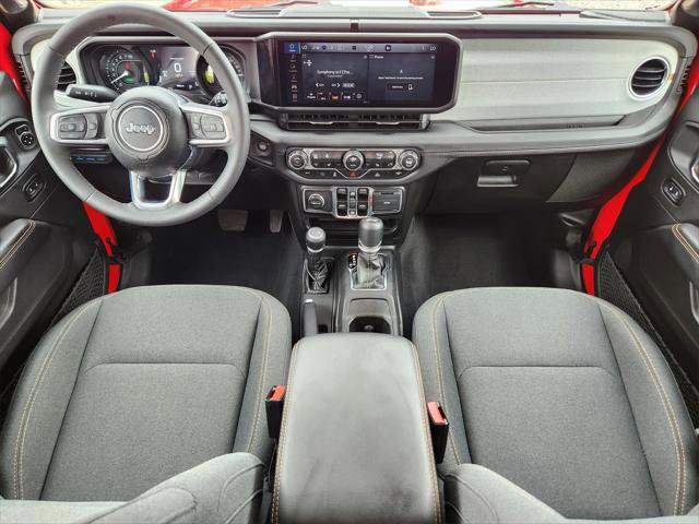 Certified 2025 Jeep Wrangler Sahara image 34